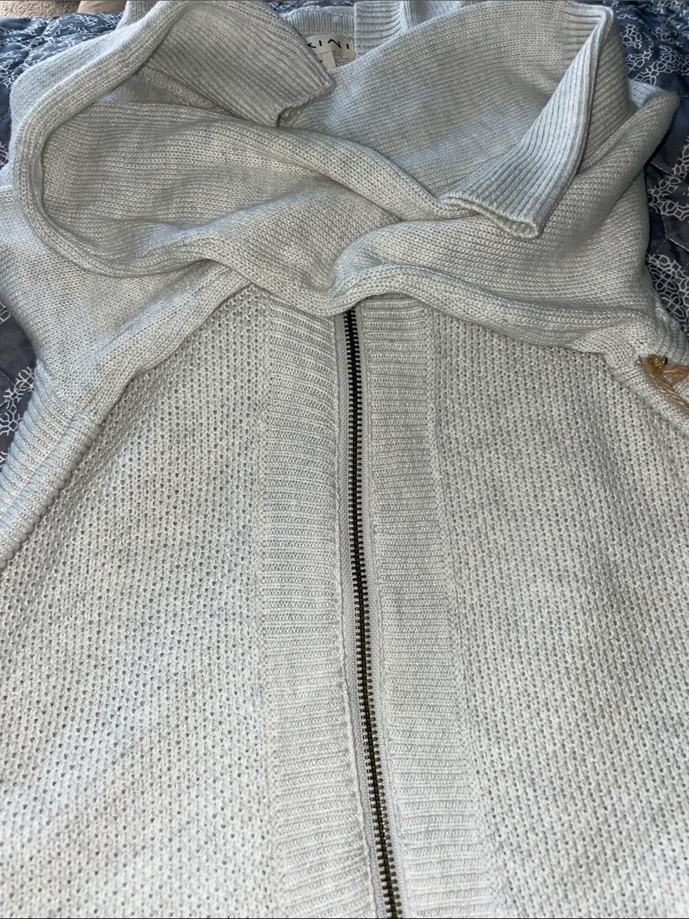 Dakini Light Oatmeal Colored Knit Zip Cardigan Hoodie NWT! Beautiful quality - Picture 9 of 16